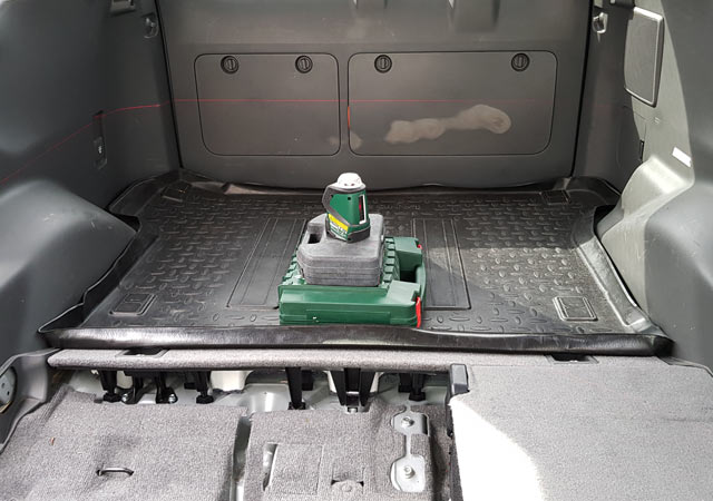 Toyota Land Cruiser Umbau zum Camper - Rotationslaser