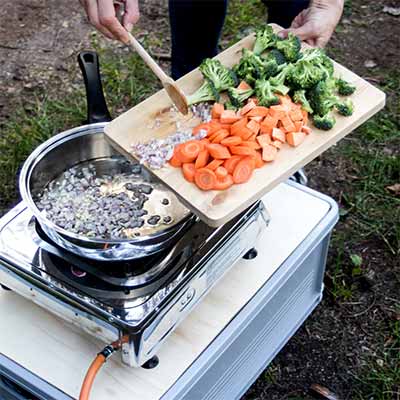 Campingkocher JV Cago Anbraten mit Power