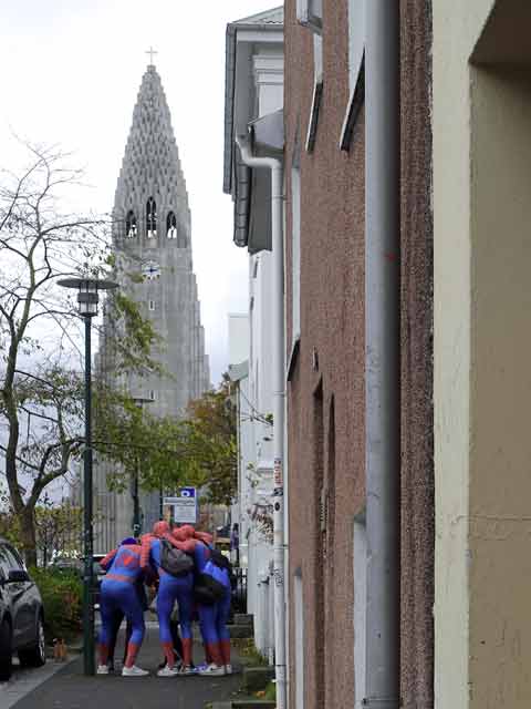 Auch Spiderman schaut vorbei